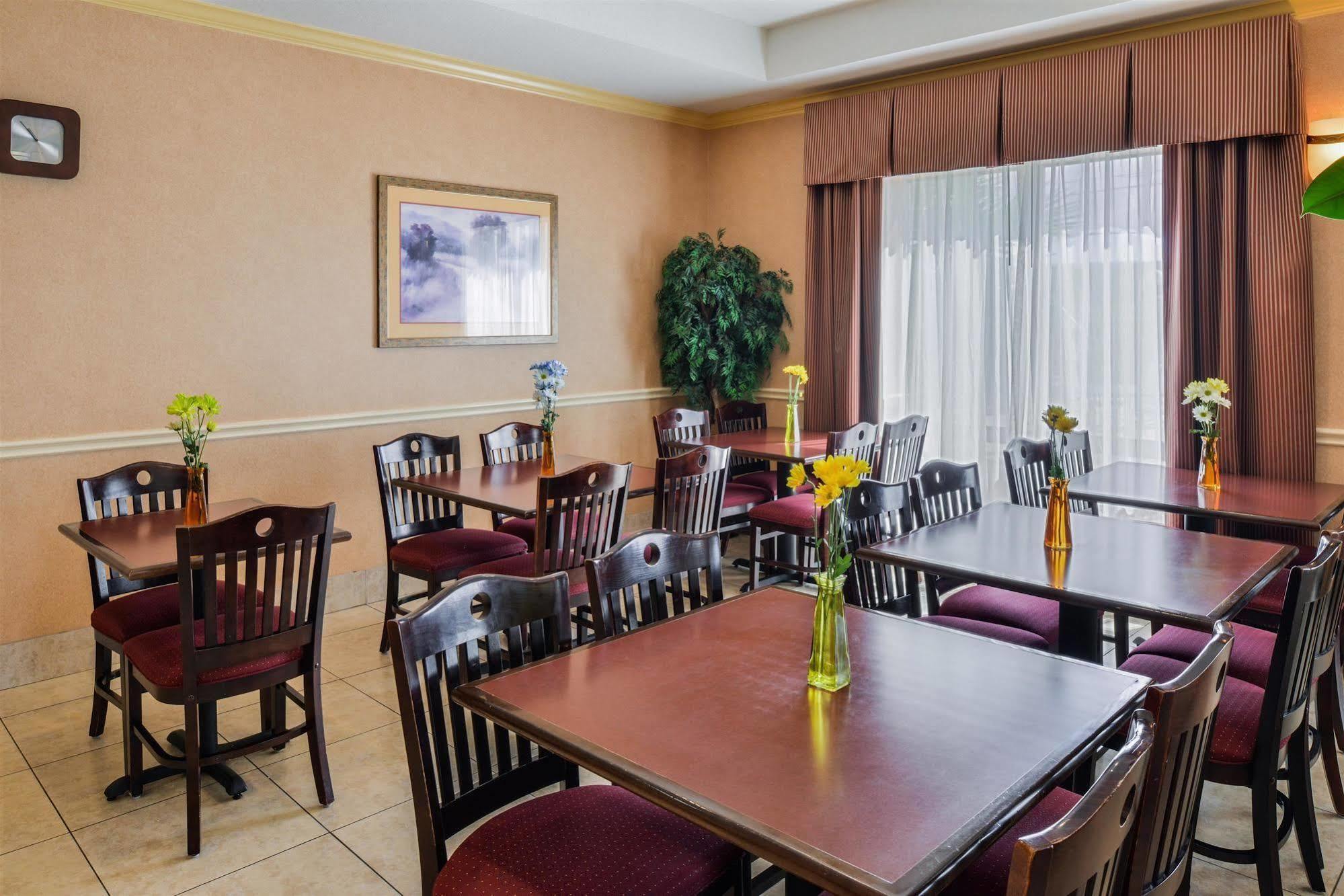 Americas Best Value Inn & Suites-Livingston Buitenkant foto